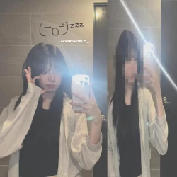 عکس 𝖠𝗅𝖾𝗑𝖺