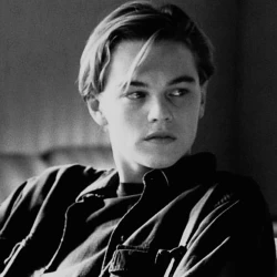 عکس 𝑹𝒚𝒏𝒗𝒂𝒍