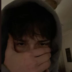 عکس سهراب خسته صدا