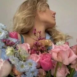 عکس ★𝐏𝐚𝐫𝐢𝐚