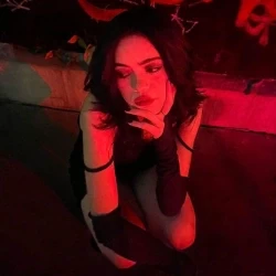 عکس creepy nana
