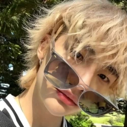 عکس Hyunsoo