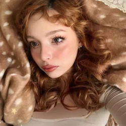 عکس کاترینا✨بk