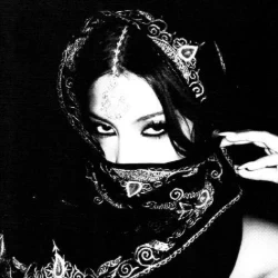 عکس Manizh