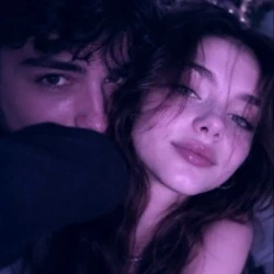 عکس 𝙝𝙖𝙨𝙩𝙞