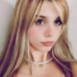 عکس 𝑻𝒊𝒕𝒂𝒃
