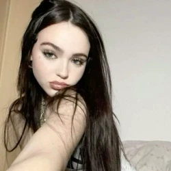 عکس Avrilbombom
