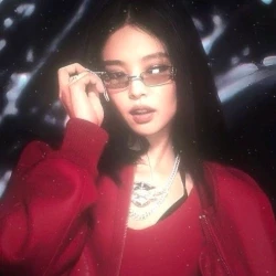 عکس JENNIE