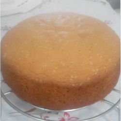 عکس مسابقه تزئین کیک با گوشی