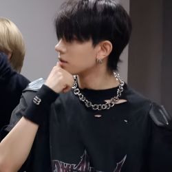 عکس ‌      ‌   𖫲‌‌𝗌݀𝗍𖫳𝖺𖫲𝗒 ᳤݀𝖺𝗅︎𝗂𝗏︎݀𝖾ᜳ      ‌