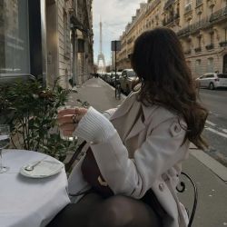 عکس (:𝐭𝐚𝐭𝐚'𝐬 𝐡𝐨𝐦𝐞