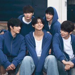 عکس 🦋safe house🦋