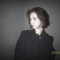 عکس 𝑌𝑜𝑢𝑟 𝐻. 𝐵. 𝐷