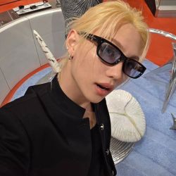 عکس 𝒉𝒂𝒍𝒇 𝒕𝒊𝒎𝒆