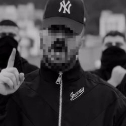 عکس محل گفتگو بلاگ😦