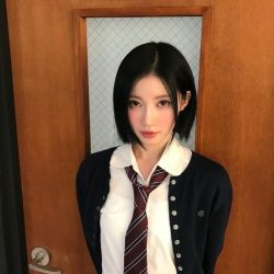 عکس آهنگ های بیبی مانستر🩷