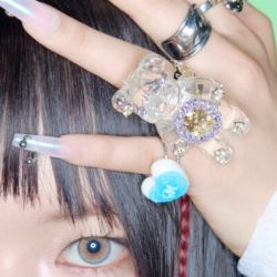 عکس 𝗁𝖺𝖾𝗋𝗍𝘣𝗋𝖾𝖺𝗄 𝖺𝗏𝖾𝗇𝗎𝖾