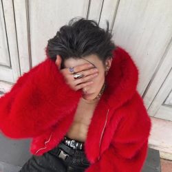 عکس 𝐓𝐚𝐥𝐤 𝐭𝐨 𝐘𝐨𝐮↻