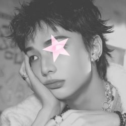 عکس ˖?𝒮 𝐒𝐭𝐚ᡣ﹆ should go