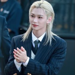 عکس જ𝐮𝐧𝐟𝐚𝐢𝐫