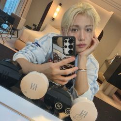 عکس 𝐝𝐞𝐞𝐩 𝐞𝐧𝐝➤┈╰