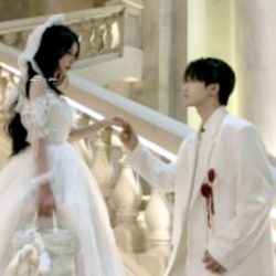 عکس 𝓦𝓮 𝓭𝓸𝓷’𝓽 𝓵𝓸𝓿𝓮 𝓪𝓷𝔂𝓶𝓸𝓻𝓮