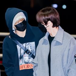 عکس ..𝐌𝐲 𝐭𝐡𝐨𝐮𝐠𝐡𝐭𝐬