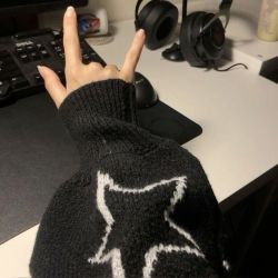 عکس 𝑺𝒕𝒊𝒍𝒍 𝒘𝒊𝒕𝒉 𝒚𝒐𝒖