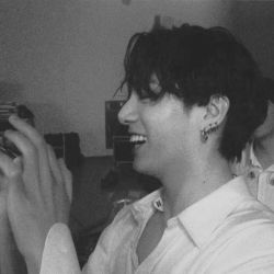 عکس 𝙎𝙩𝙖𝙧 𝙗𝙤𝙮