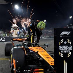 عکس flashing lights