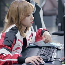 عکس کدوم گروه بهتریه؟