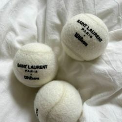 عکس 내 혀에 설탕이 묻은 것 같아