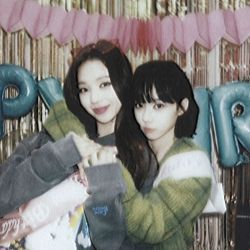 عکس 𝖨𝗍'𝗌 𝗒𝗈𝗎𝗋 𝖽𝖺𝗒