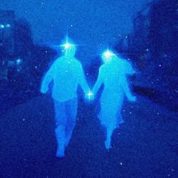 عکس 𝗘𝘅𝘂𝗹𝗮𝗻𝘀𝗶𝘀