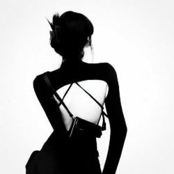 عکس 𝗍𝖺𝗅𝗄𝗂𝗇𝗀