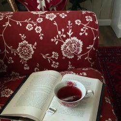 عکس 𝐥𝐢𝐭𝐭𝐥𝐞 𝐥𝐚𝐝𝐲