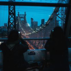 عکس 𝘭𝘪𝘨𝘩𝘵𝘴 𝘢𝘳𝘦 𝘰𝘯-