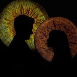 عکس 𝘏𝘢𝘻𝘦𝘭 𝘦𝘺𝘦𝘴