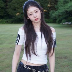 عکس حرف دلت به شیر بلوبری🫐💆🏻‍♀️