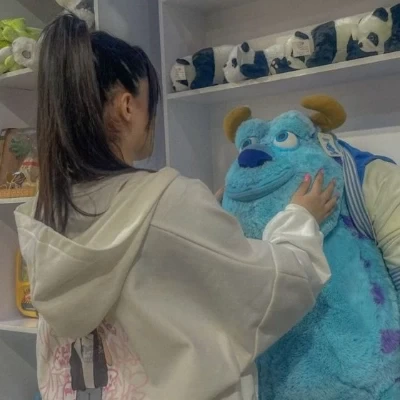 عکس یادگاری برای من؟🥺🎀🤭😝