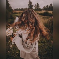عکس بیشتر چه کتاب هایی میخونی؟