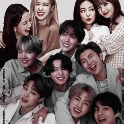 عکس کدوم؟ 💙💖🖤