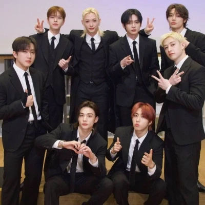 عکس Straykids?!✨🦋
