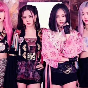 با بلک پینک در شهربازی ۳