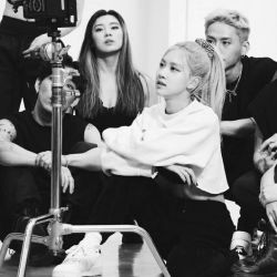 عکس زبان کرهای