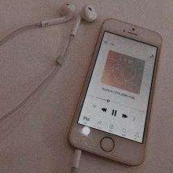 عکس اهنگ‌هایی که به همه سلیقه‌ایی میخوره(خارجی)