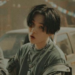 معرفی شخصیت داستان ıllıllıLove and death ıllıllı