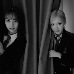 عکس خفن از💛 رزی 💛