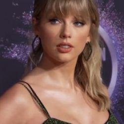 تیلور سویفت