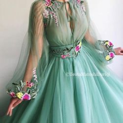 اخه لباس هم این قدر کیوت میشه😍